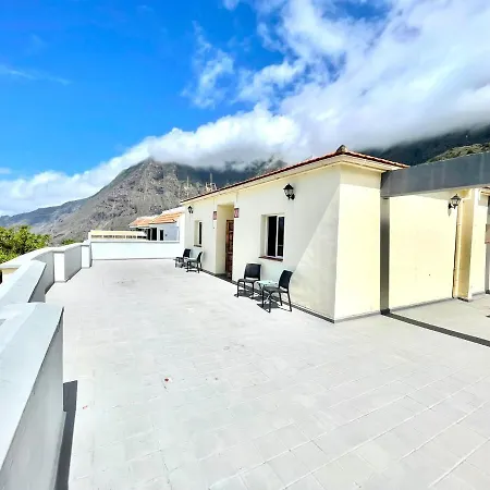 Studio Apartment, Freewifi, Great View From Terrace Apartament *