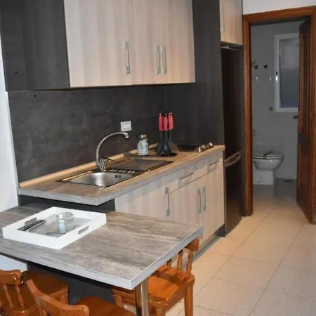 Studio Apartment, Freewifi, Great View From Terrace